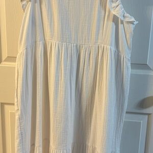 Universal Thread Cream Sleeveless Dress